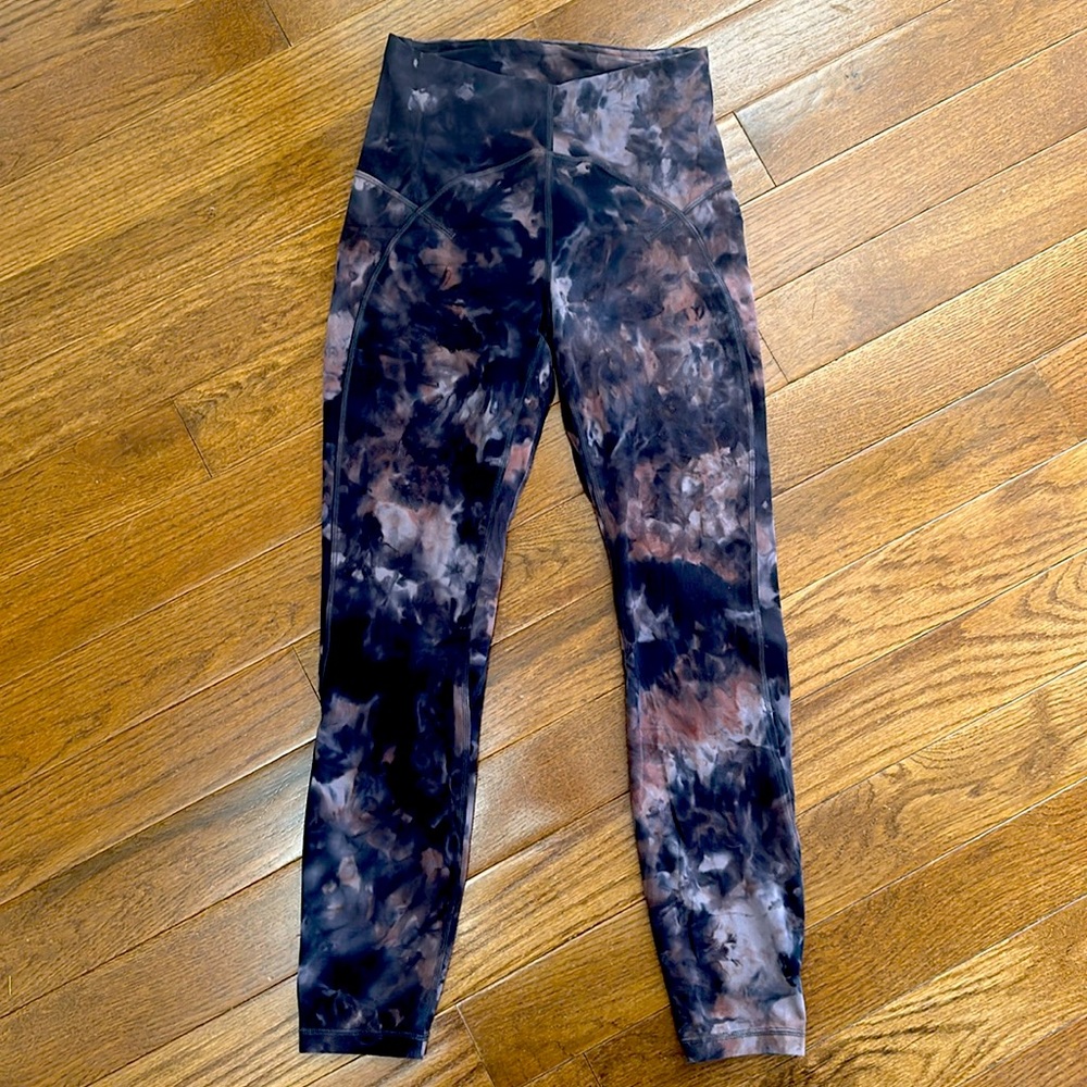 EUC Lululemon High Rise Leggings